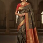 vaira oosi saree